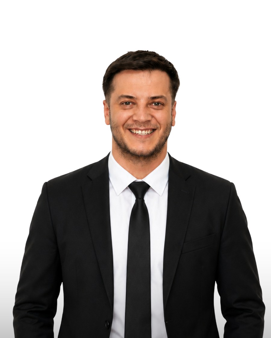 Çağrı Çatalbaş, CEO & Ceramic Dental Technician at Safari Dental Clinic
